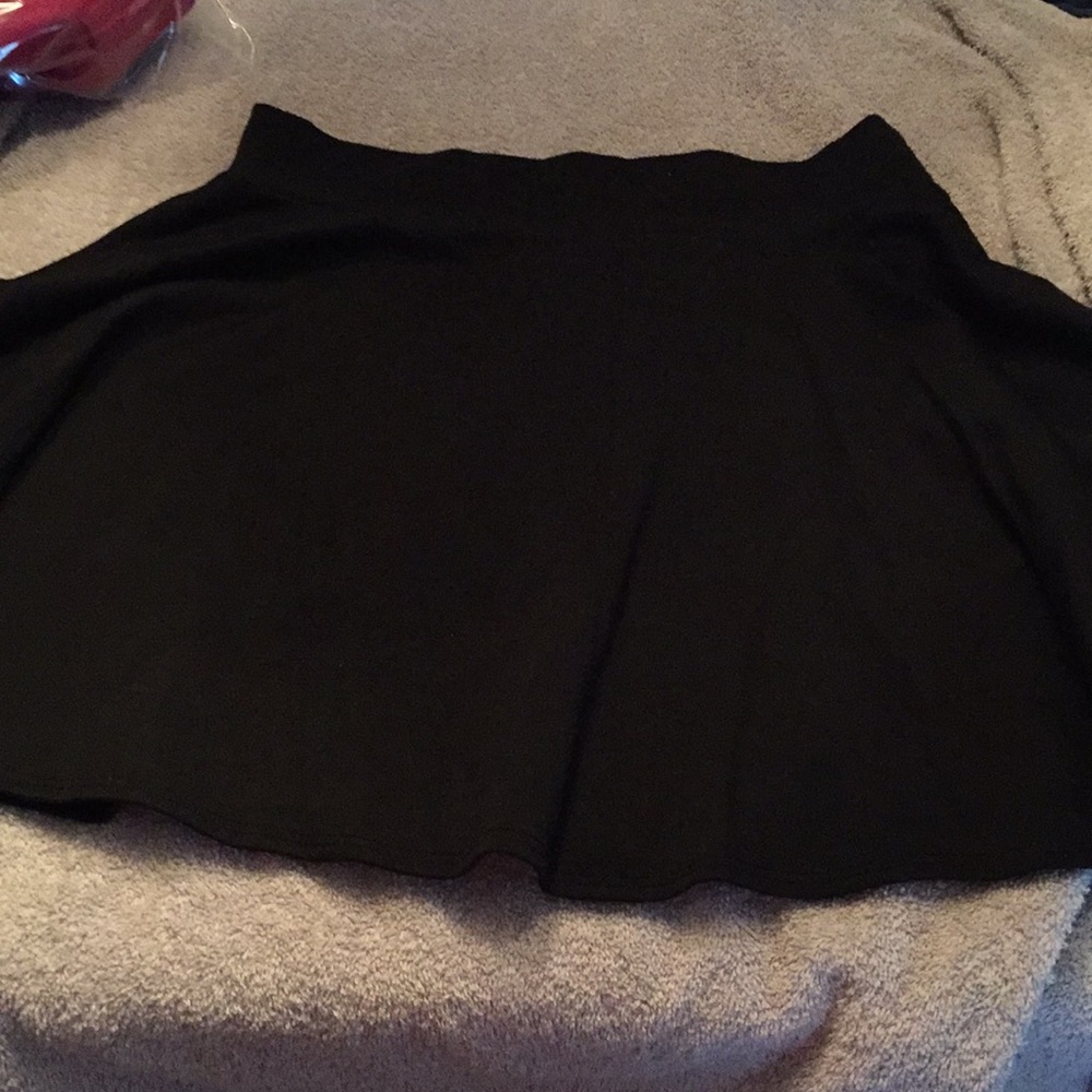 Cute black flair shirt